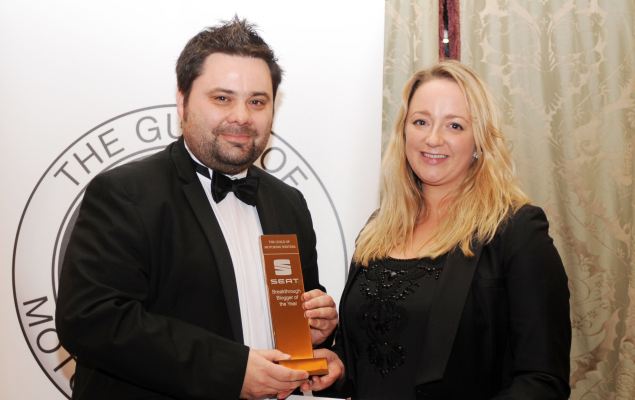 Keith WR Jones receiving the Guild of Motoring Writers Breakthrough Blogger Award from SEAT's Juliet Carrington