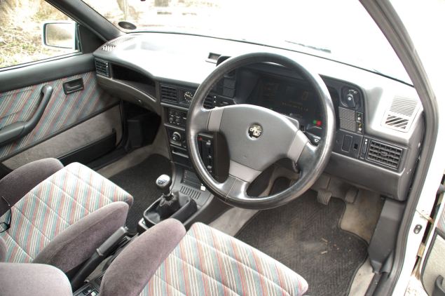 Astra GTE 16v's interior is workmanlike but livened up with digital instrumentation