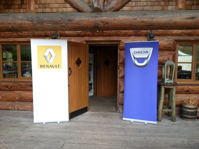 Renault Dacia driving day review writeup February 2014 Kilworth 11