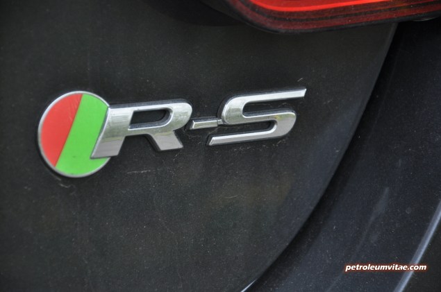 2014-04 Jaguar XFR-S saloon road test review by Oliver Hammond of Keith Jones Petroleum Vitae blogger - photo - R-S badge