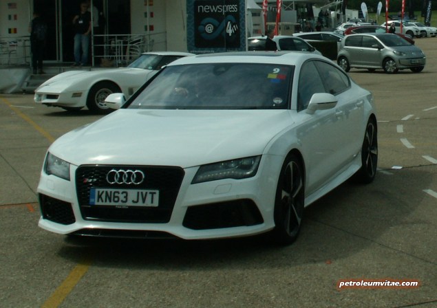 SMMT Test Day 2014 Millbrook Petroleum Vitae Keith Jones Oliver David Hammond - photo - Audi RS7 a2