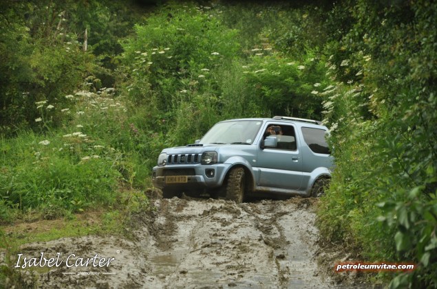 June 2014 Suzuki off road Yorkshire Outdoors Crathorne Swift 4x4 S-Cross Jimny Oliver Hammond Isabel Carter - photo - Jimny 14