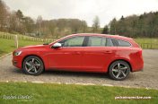 2014 Volvo V60 PHEV Plug-in Hybrid D6 AWD Geartronic R-Design Lux Nav full road test review report evaluation business private mpg sense cost price - Oliver Hammond blogger journalist writer - photo - side grass