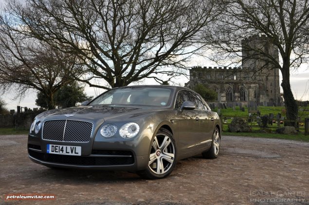2014-15 Bentley Flying Spur V8 Mulliner road test review report freelance automotive motoring blogger journalist writer Oliver Hammond - photo wallpaper - front 34b