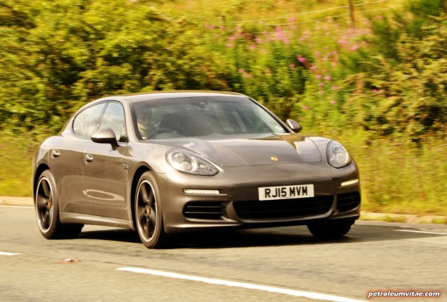 2015 Porsche Panamera Diesel road test review comparison journalist blogger Oliver Hammond magazine - wallpaper photo - driving Seb