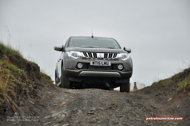 New Mitsubishi L200 Warrior Series 5 road test review - photo 04