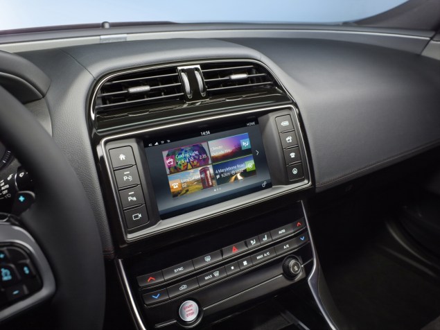 Jaguar XE S road test review - image, infotainment new