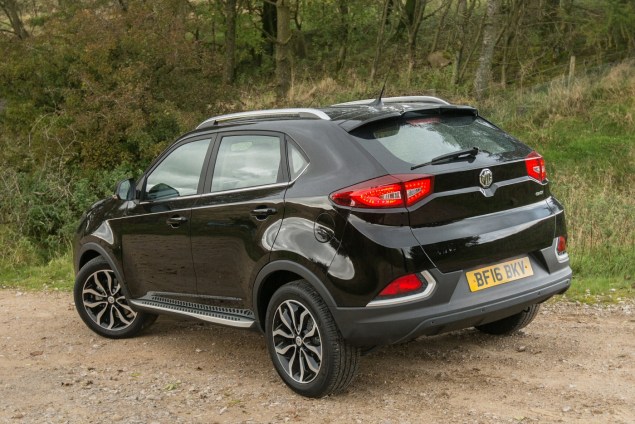 MG GS Exclusive manual road test review UK - rear