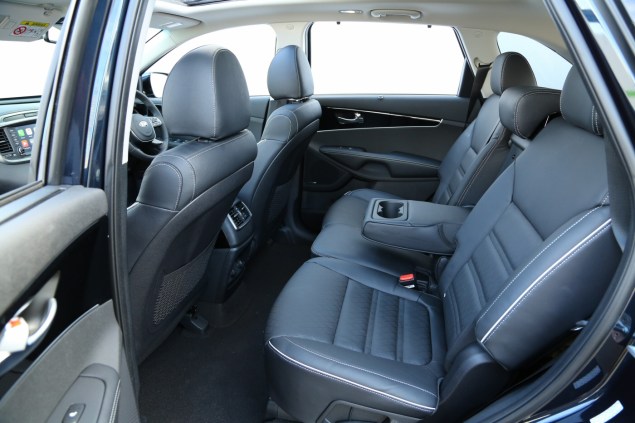 2018 Kia Sorento GT-Line S road test review Oliver Hammond blogger writer rear seats space 7 seats