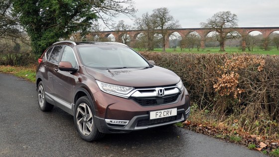 New Honda CR-V 2018 2019 UK road test review - front 34